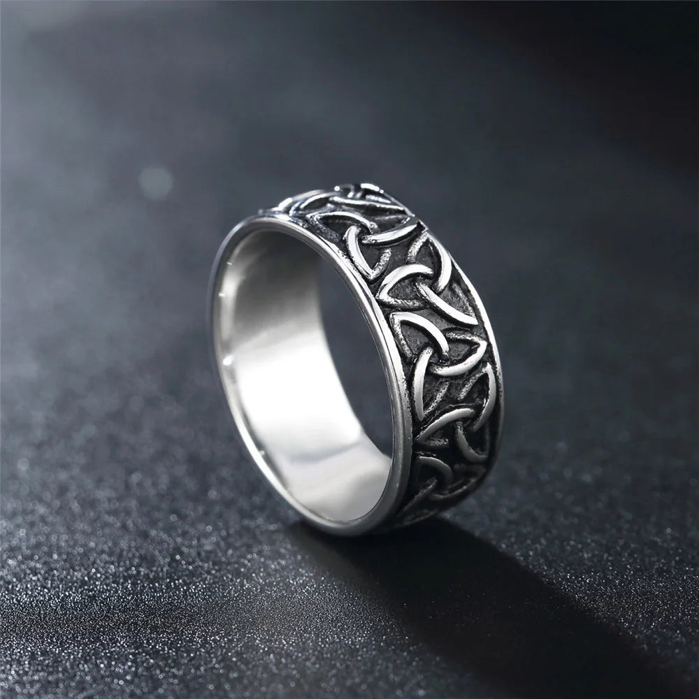 Vleee Vintage Nordic Stainless Steel Viking Ring: Men's Amulet with Odin, Celtic Knot, and Trinity Elements.