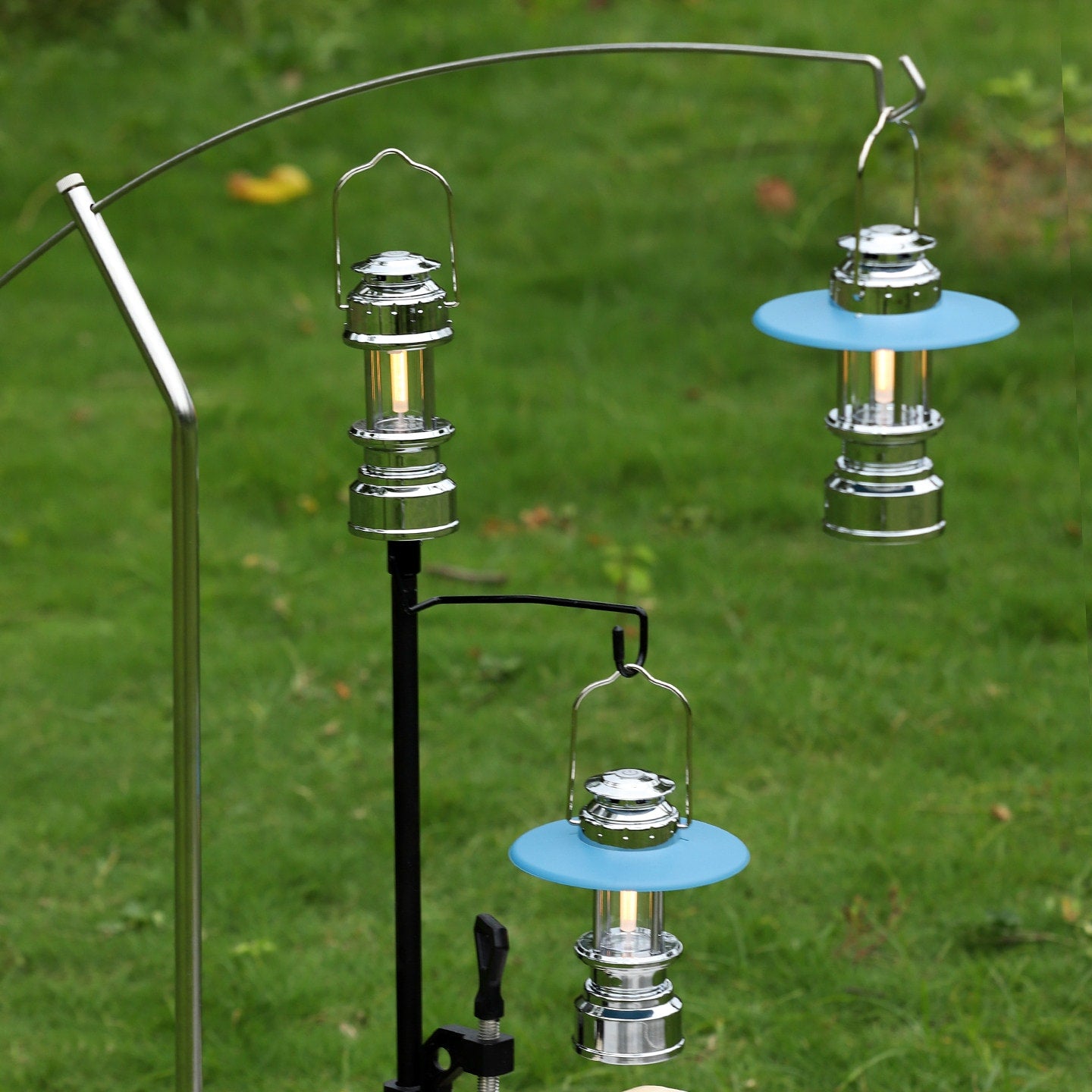 LED Emergency Handheld Lamp Portable Vintage Lantern Camping Tent Charger Outdoor Atmosphere Lighting