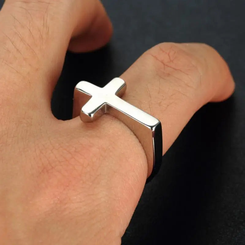 Vleee High-Quality Gold Cross Rings: Casual Religious Finger Jewelry for Men, Inspired by Christ Church Prayer.
