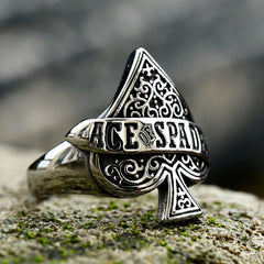 Vleee High-Quality Ace of Spades Poker Ring: New and Creative Design for Men's Punk Fashion.