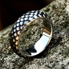 Vleee Beier's Creative Design: New Fashion Stainless Steel Viking Ring with Dragon Head and Scale Details. High-Quality Men's Jewelry.