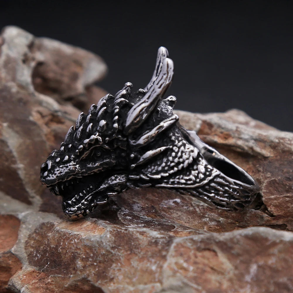 Vleee New Vintage Design: Viking Dragon Head Ring for Men and Boys. Crafted in Stainless Steel, a Punk Fashion Animal Ring.