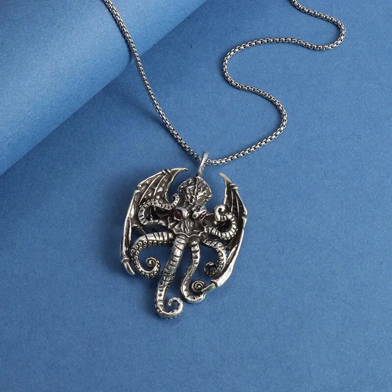 Vleee Cthulhu Mythos Octopus Kraken Pendant Necklace: Vintage Men's Unique Charm with a touch of Punk.